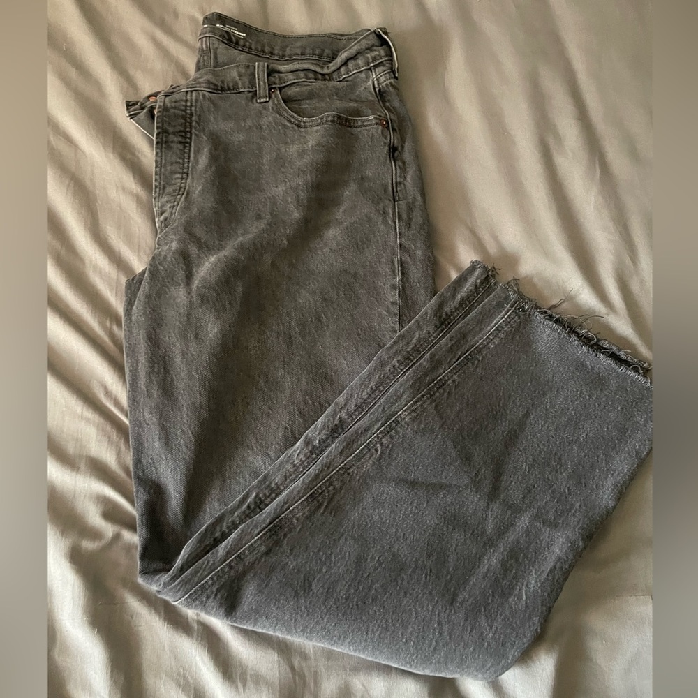 Gray Wash High-Rise Slouchy Straight Jeans